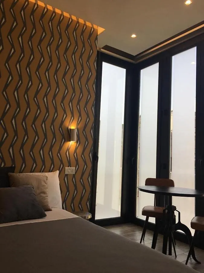 Bed and Breakfast Ambra Noblesse Neapol 0*,