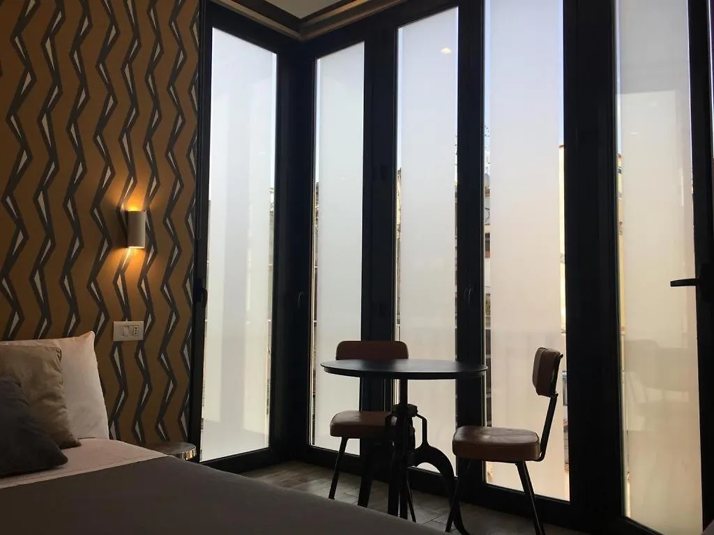 Bed and Breakfast Ambra Noblesse Neapol 0*,