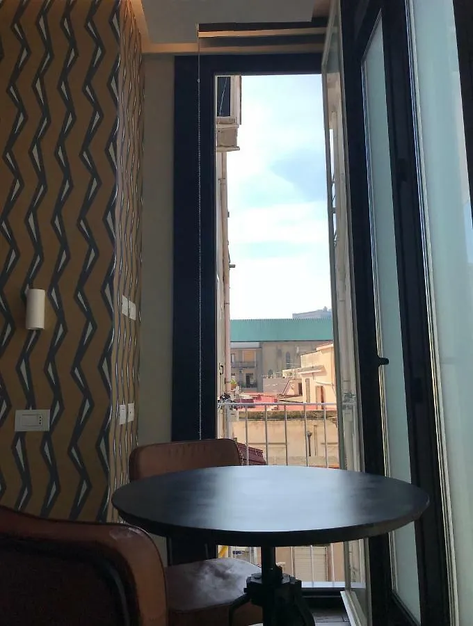 Bed and Breakfast Ambra Noblesse Napoli 0*,  Italia