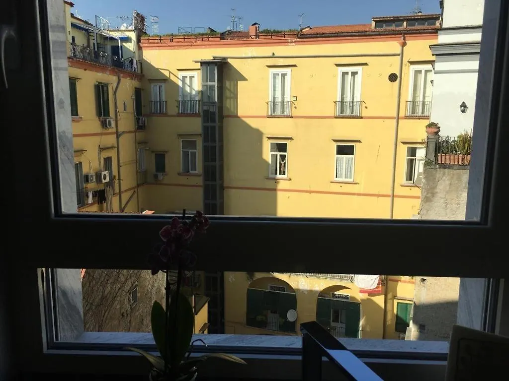 Ambra Noblesse Bed & Breakfast Naples
