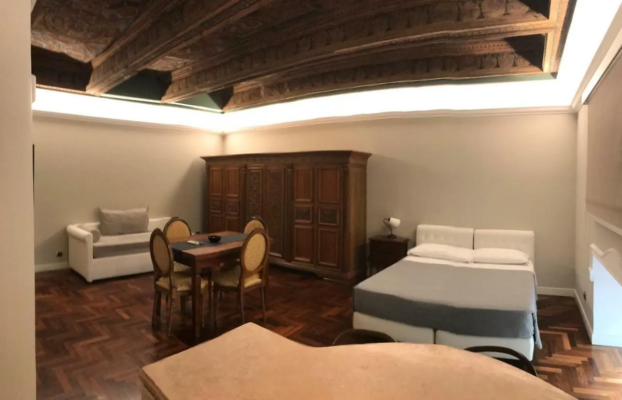 Ambra Noblesse Bed & Breakfast Naples
