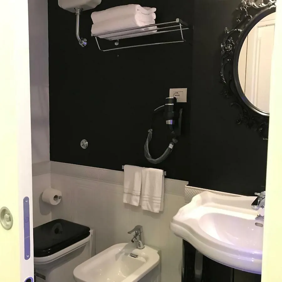 Ambra Noblesse Bed & Breakfast Naples